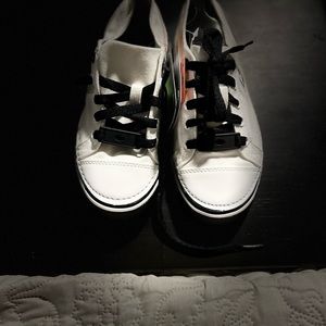 Kids White/Blacks Kids Crocs